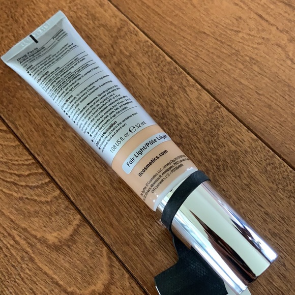 Your Skin But Better CC+ Cream with SPF 50+ - Picture 3 of 3